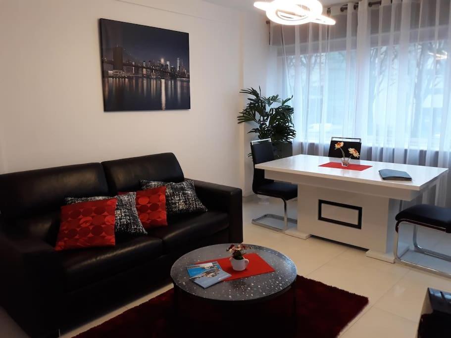Beautiful Appartment In Rouen Bagian luar foto